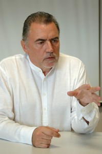 JORGE ARAÚJO